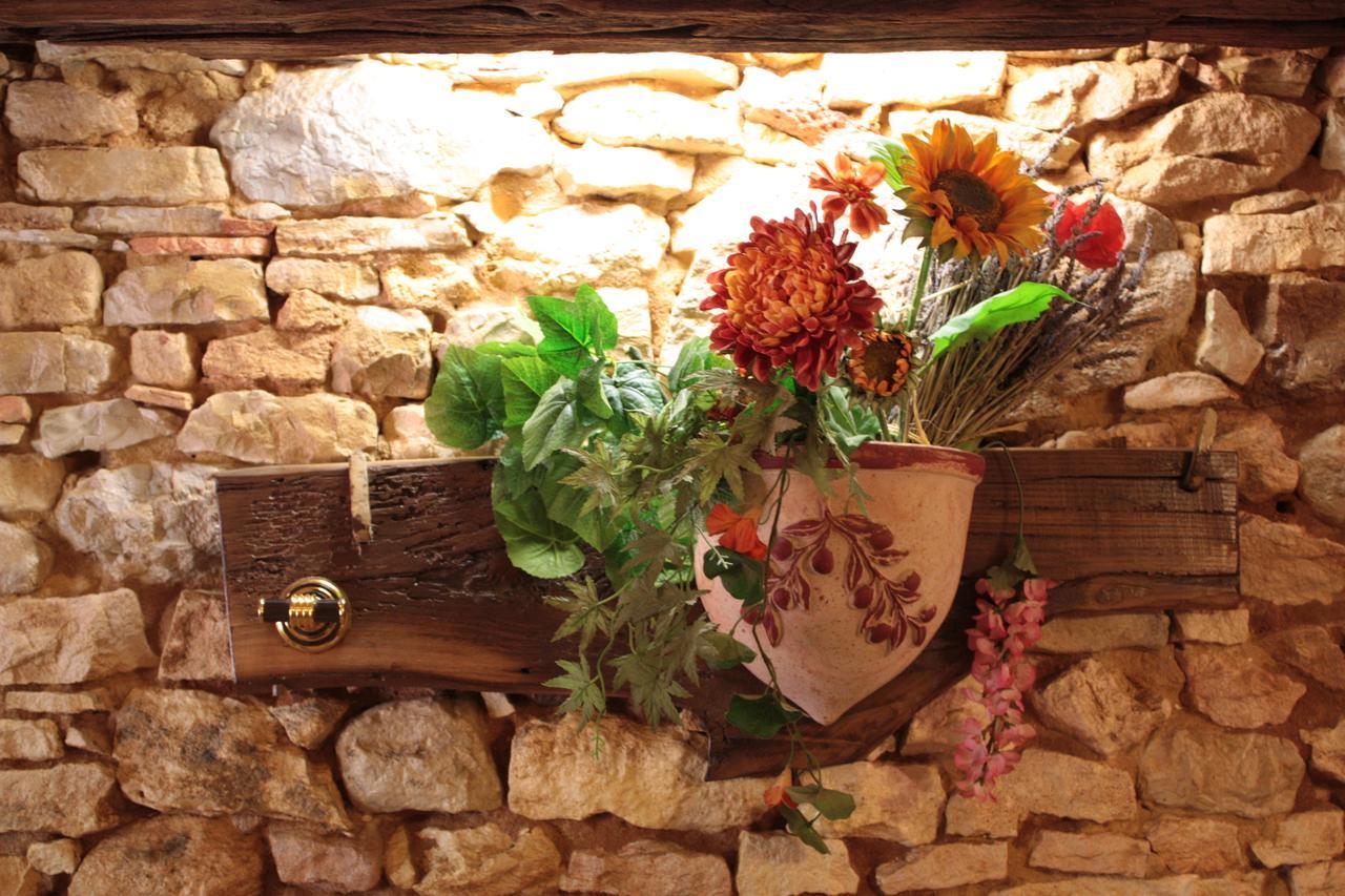 Le Clos Mandalou Bed & Breakfast Saint-Pompont Rom bilde